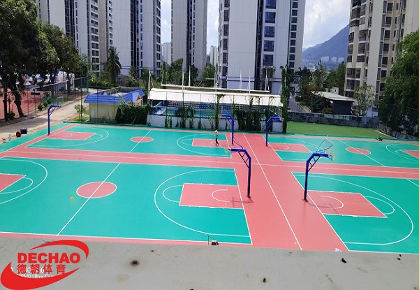 海南省三亚市吉阳区抱坡（西南大学三亚中学）2800平方5mm硅PU篮球场完工