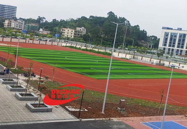 学校塑胶跑道